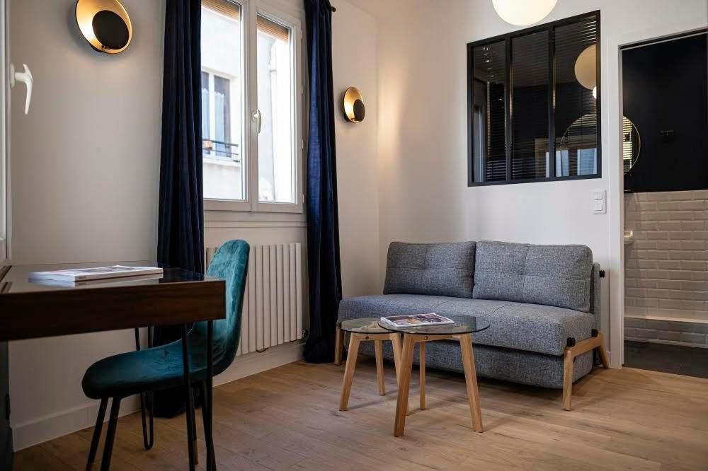 Le Marais & Place Des Vosges Apartment *