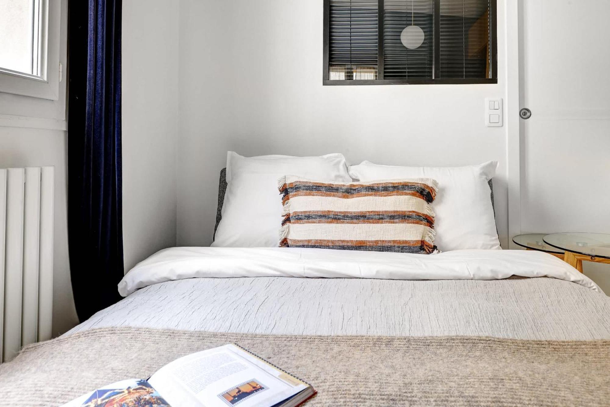 Le Marais & Place Des Vosges Apartment *